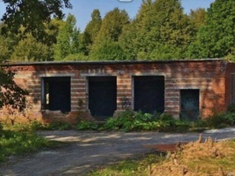 Опасное здание заброшенного деревенского клуба снесли в Клину Без рубрики 